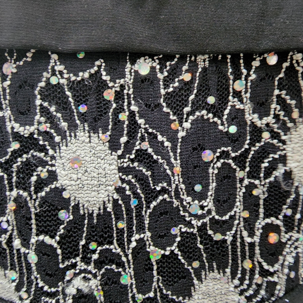 Black dress with sequin stripes - Picture 3 of 3
